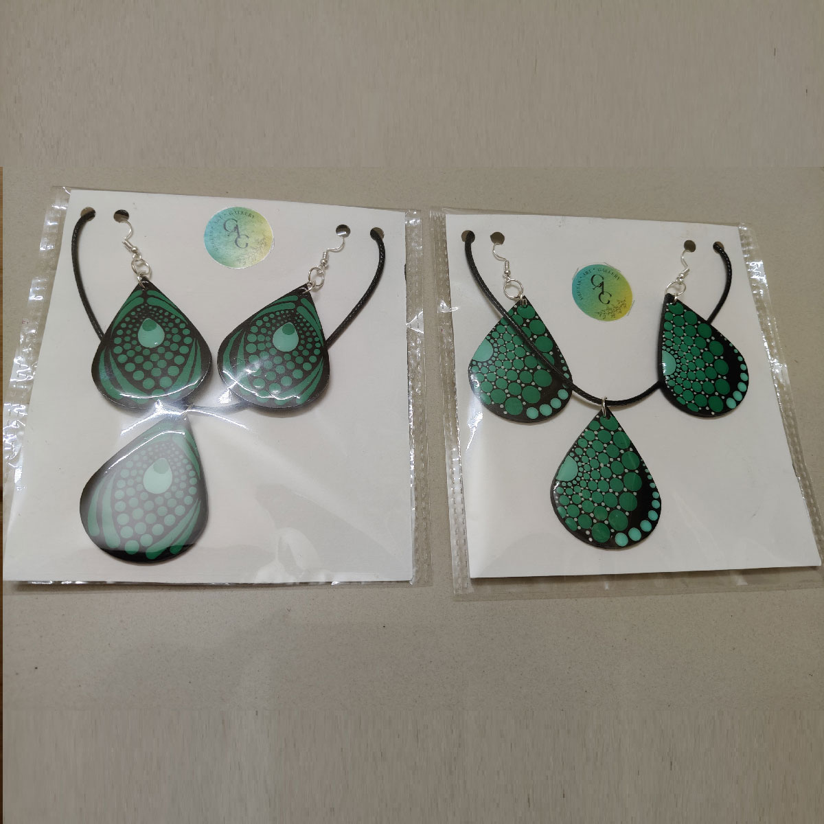 Earrings pendant set