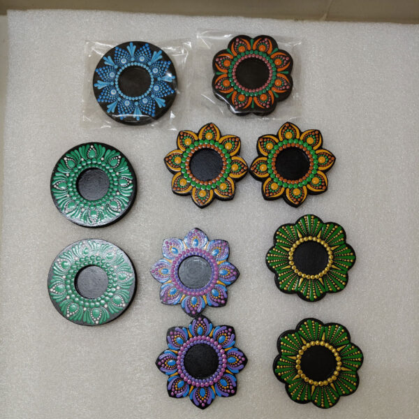 Tealight candle holders